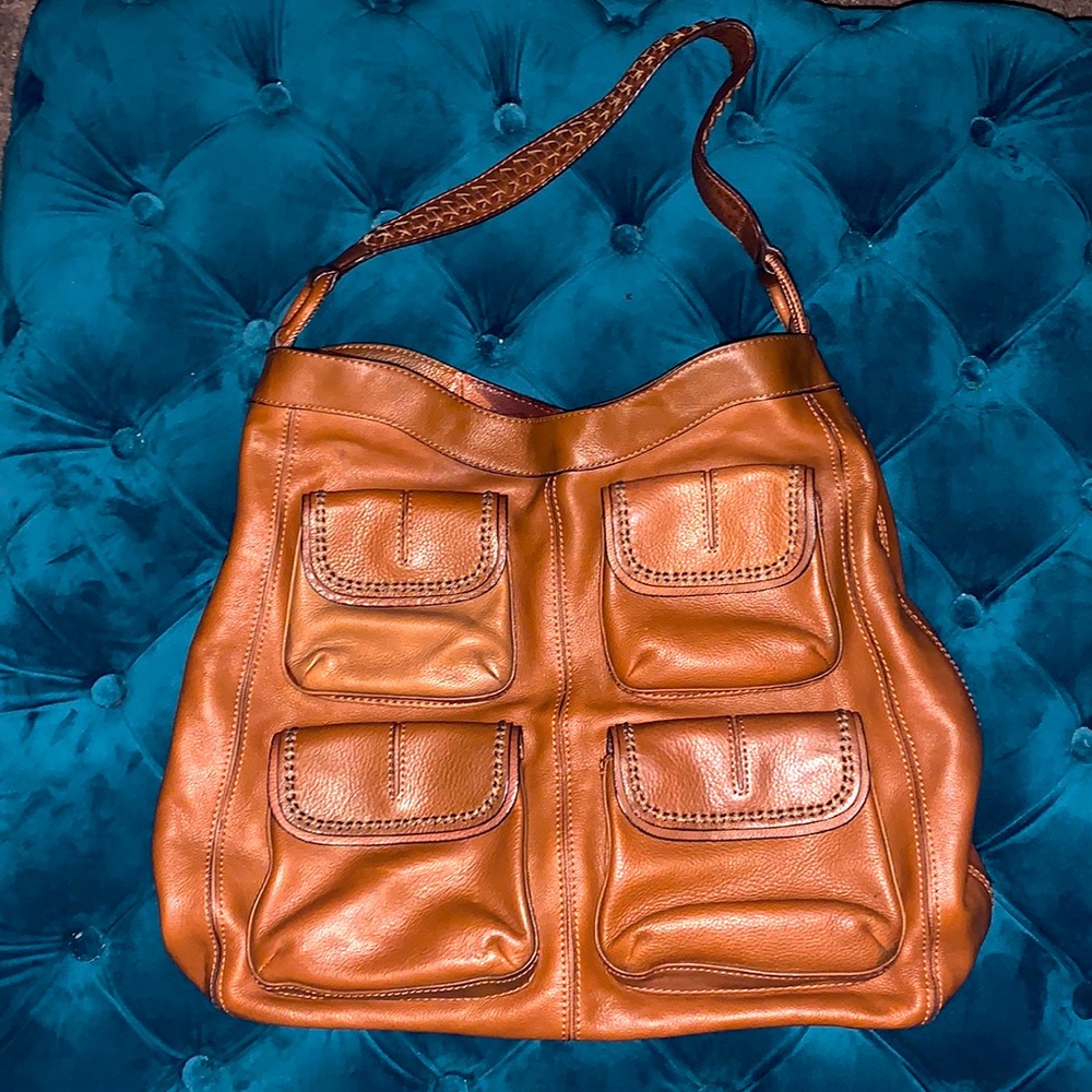 🤩👜Beautiful Leather Banana Republic Shoulder Bag